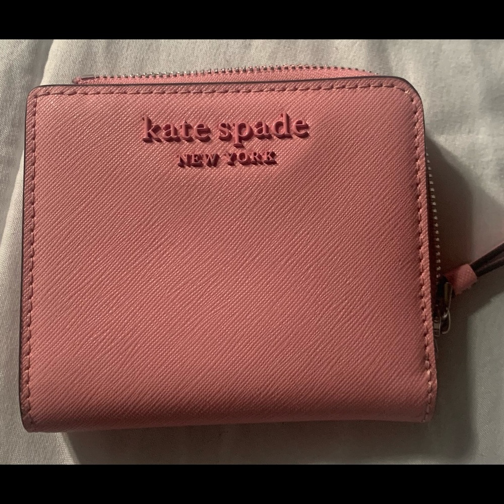Previously loved Kate Spade wallet (mint condition)